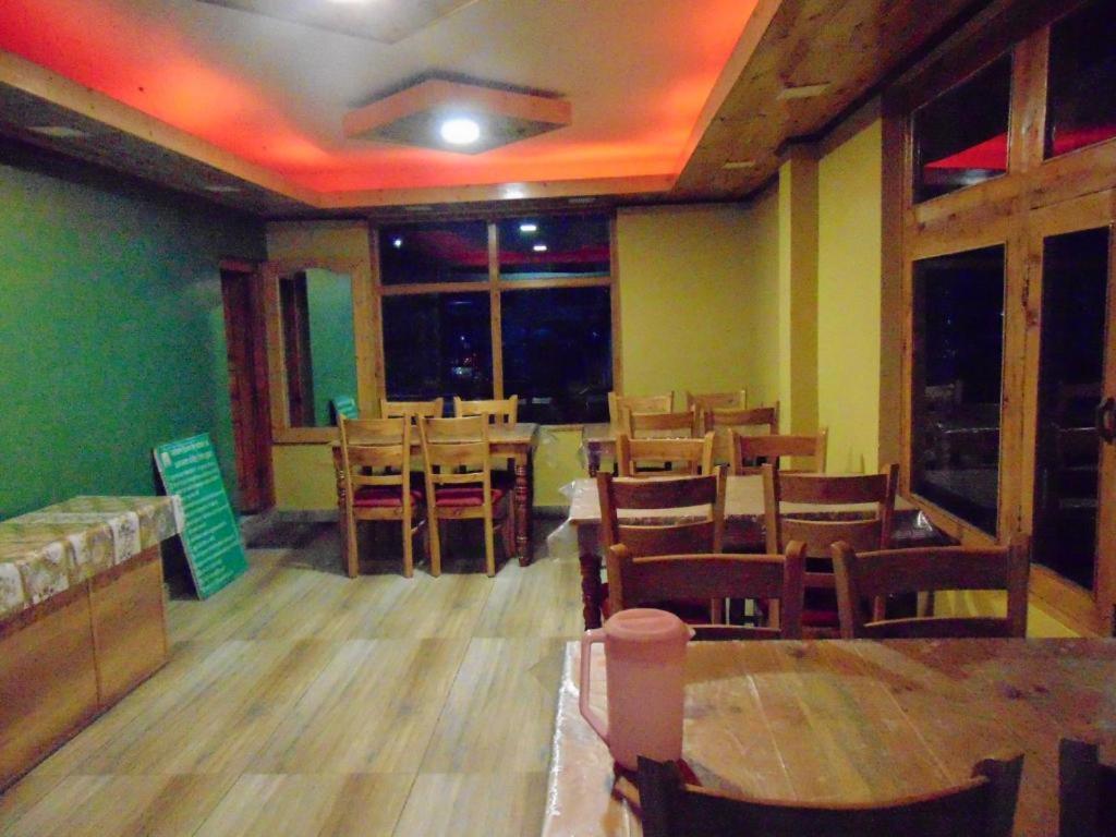 Hotel Moorang - Manali (Himachal Pradesh) — Photos 1